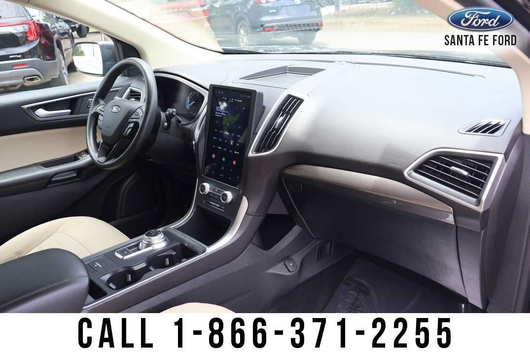 2024 Ford Edge SE