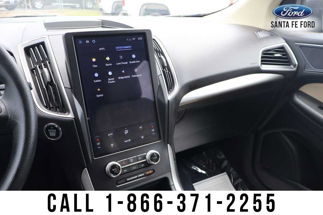 2024 Ford Edge SE