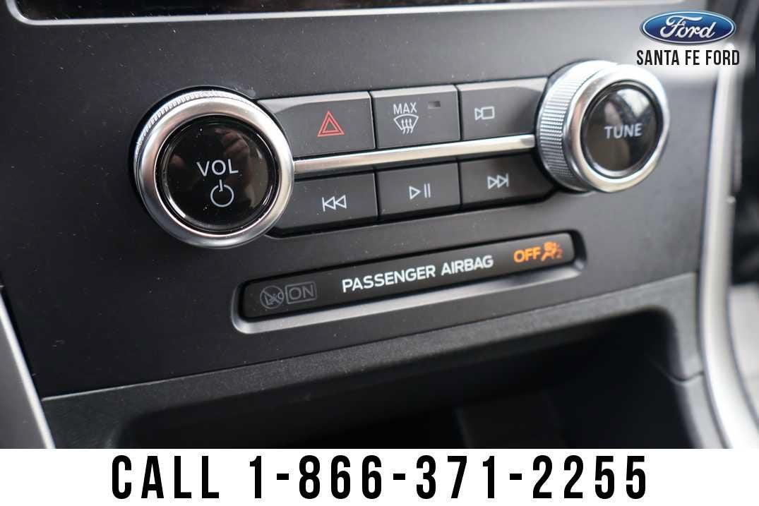 2024 Ford Edge SE