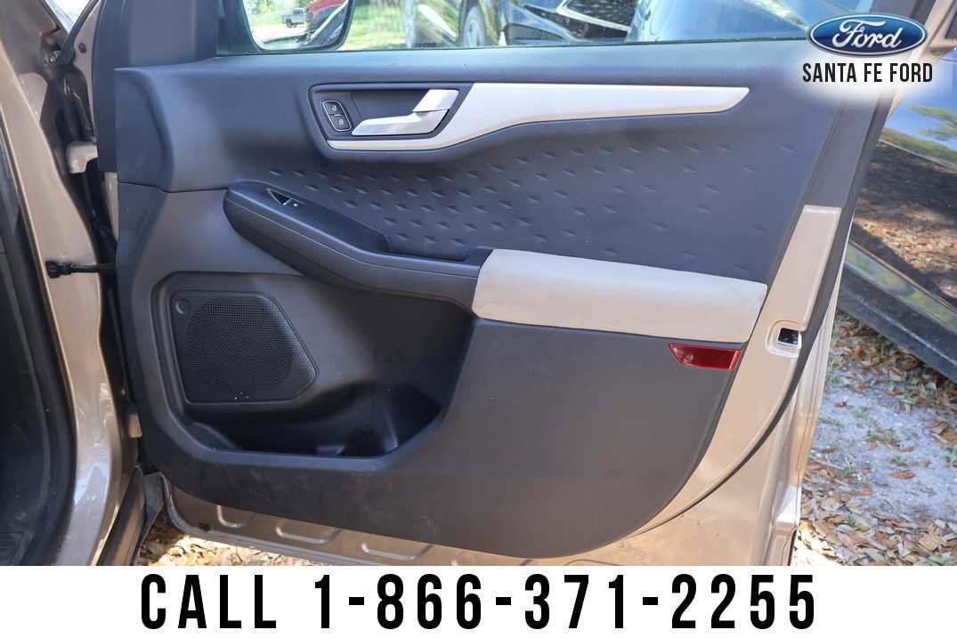 2024 Ford Edge Base