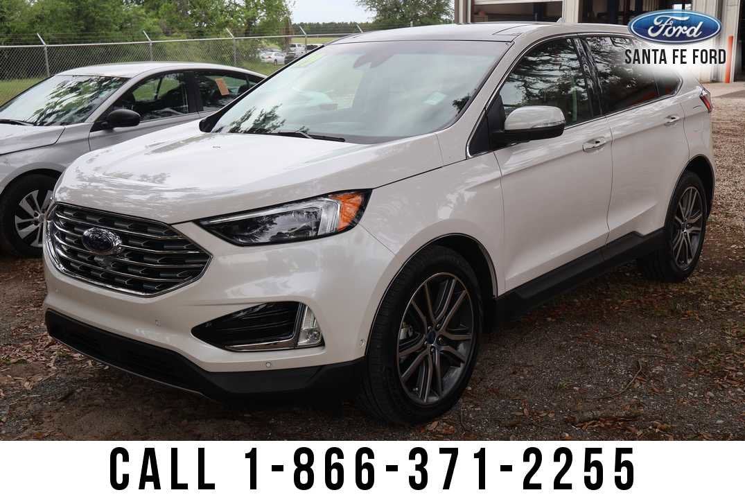 2019 Ford Edge Titanium