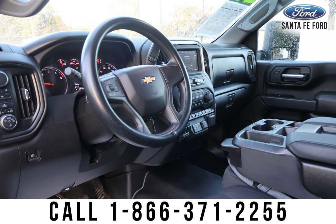 2023 Chevrolet Silverado 2500HD Custom