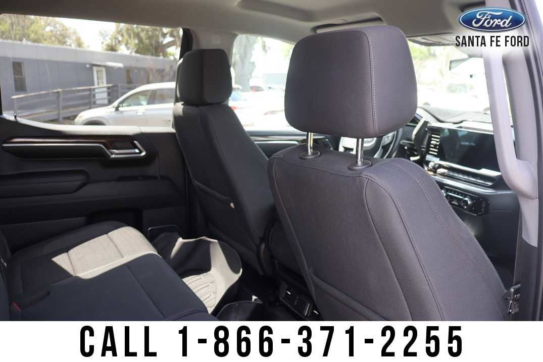 2023 GMC Sierra 1500 SLE