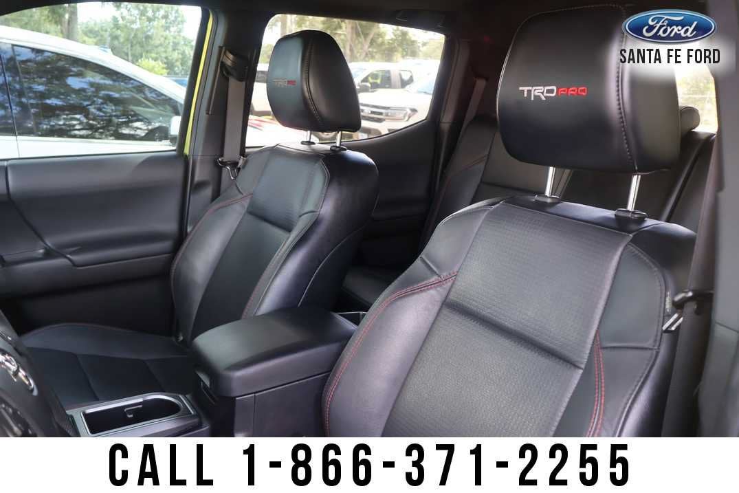 2022 Toyota Tacoma 4WD TRD Off Road