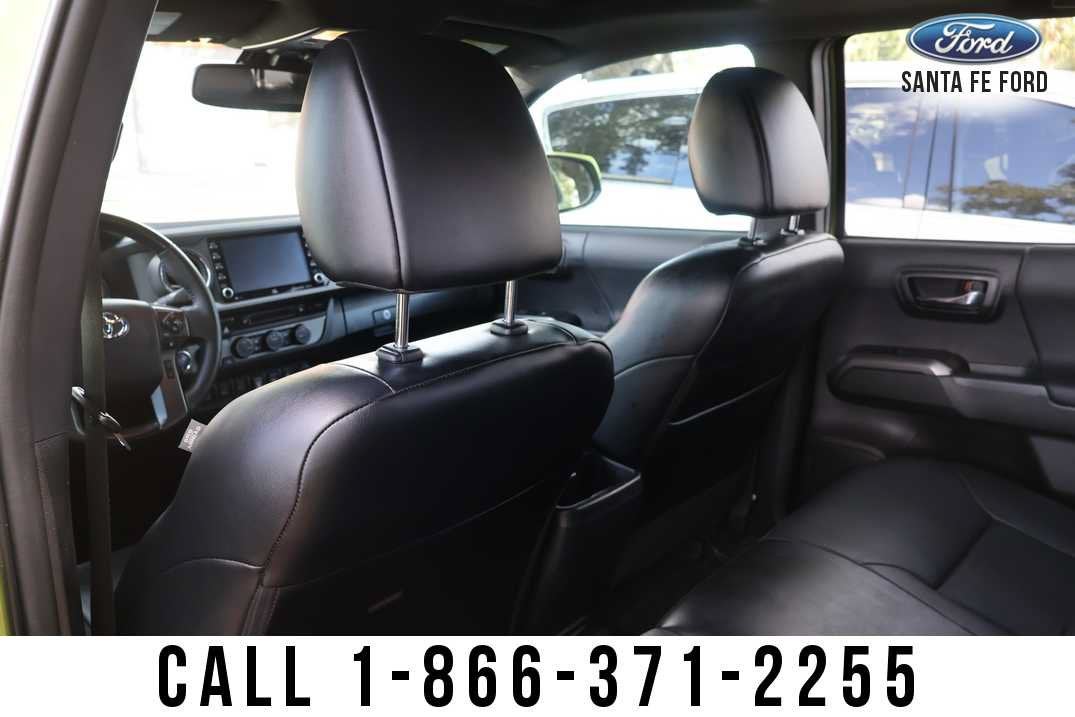 2022 Toyota Tacoma 4WD TRD Off Road