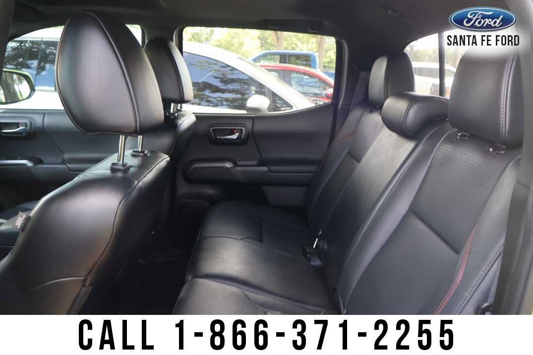 2022 Toyota Tacoma 4WD TRD Off Road