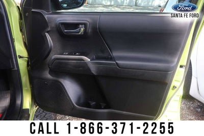 2022 Toyota Tacoma 4WD TRD Off Road