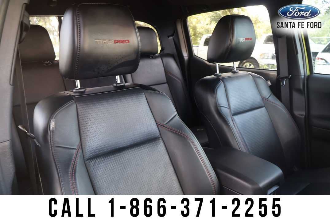 2022 Toyota Tacoma 4WD TRD Off Road