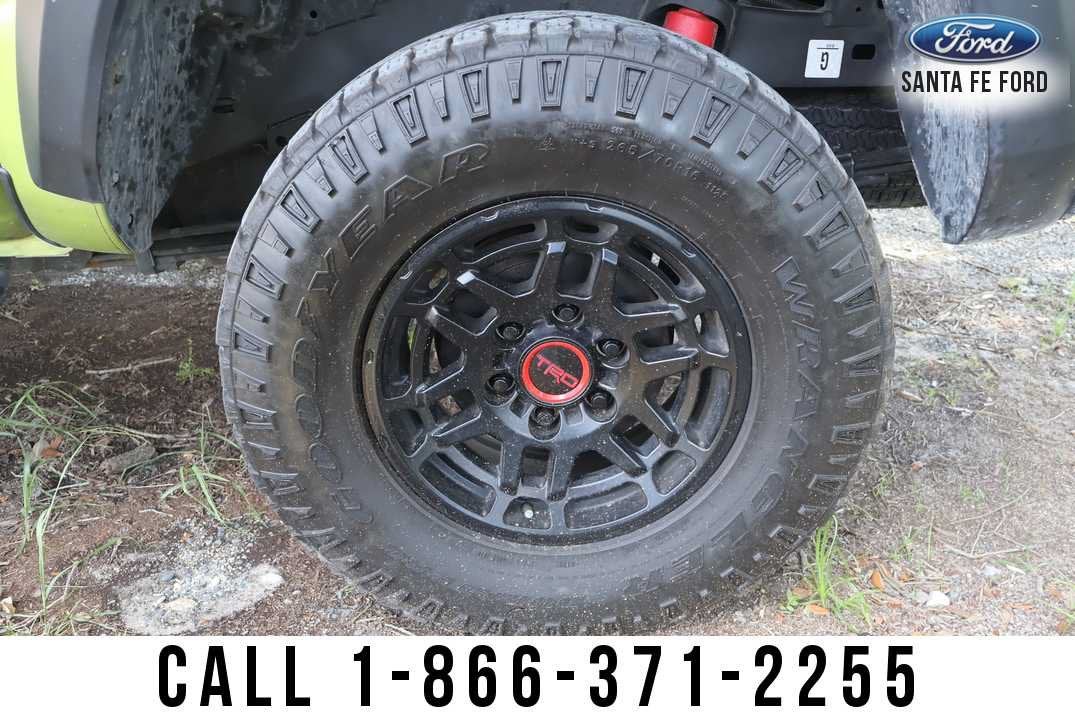 2022 Toyota Tacoma 4WD TRD Off Road