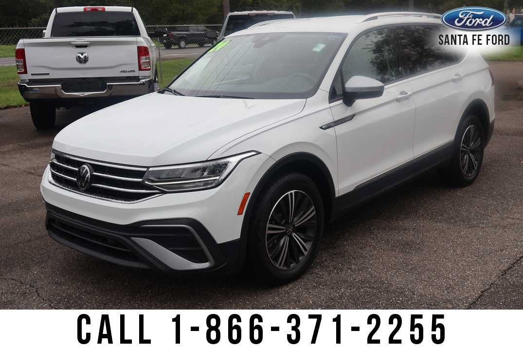 Used 2024 Volkswagen Tiguan Wolfsburg Edition with VIN 3VV6B7AX1RM225290 for sale in Alachua, FL