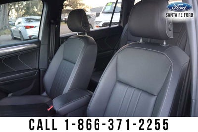 2023 Volkswagen Tiguan SE R-Line Black