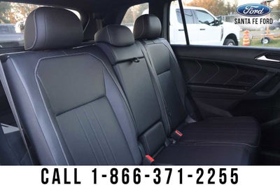 2023 Volkswagen Tiguan SE R-Line Black