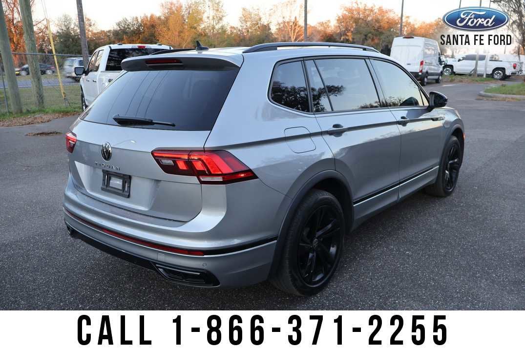 2023 Volkswagen Tiguan SE R-Line Black