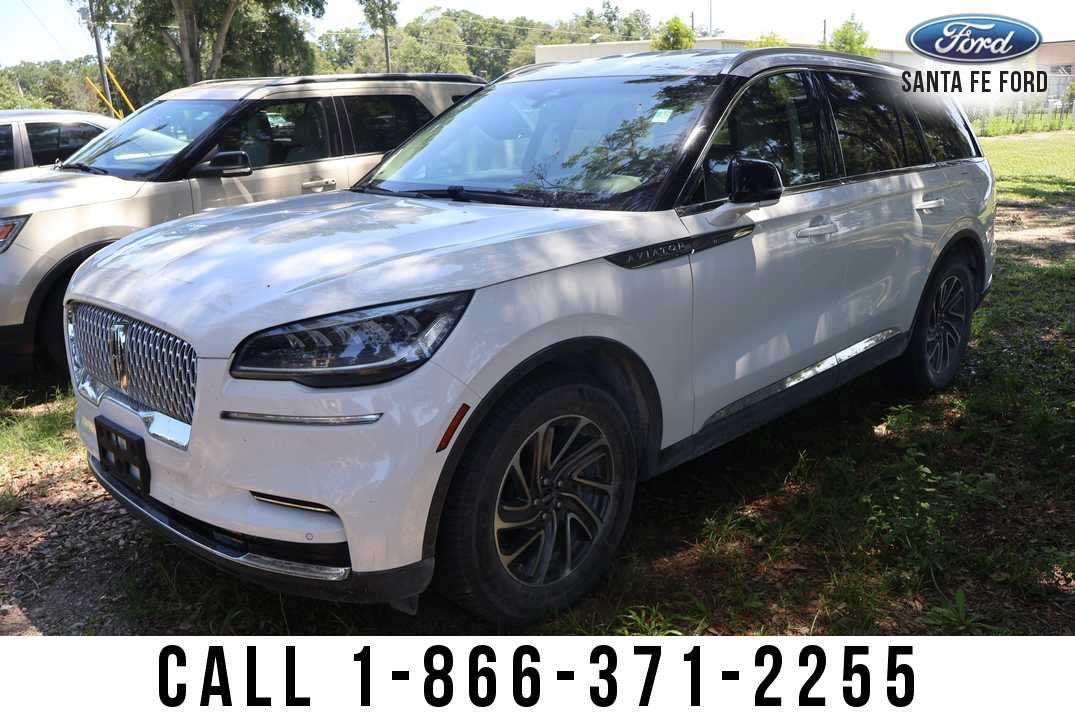 2022 Lincoln Aviator RWD's photo