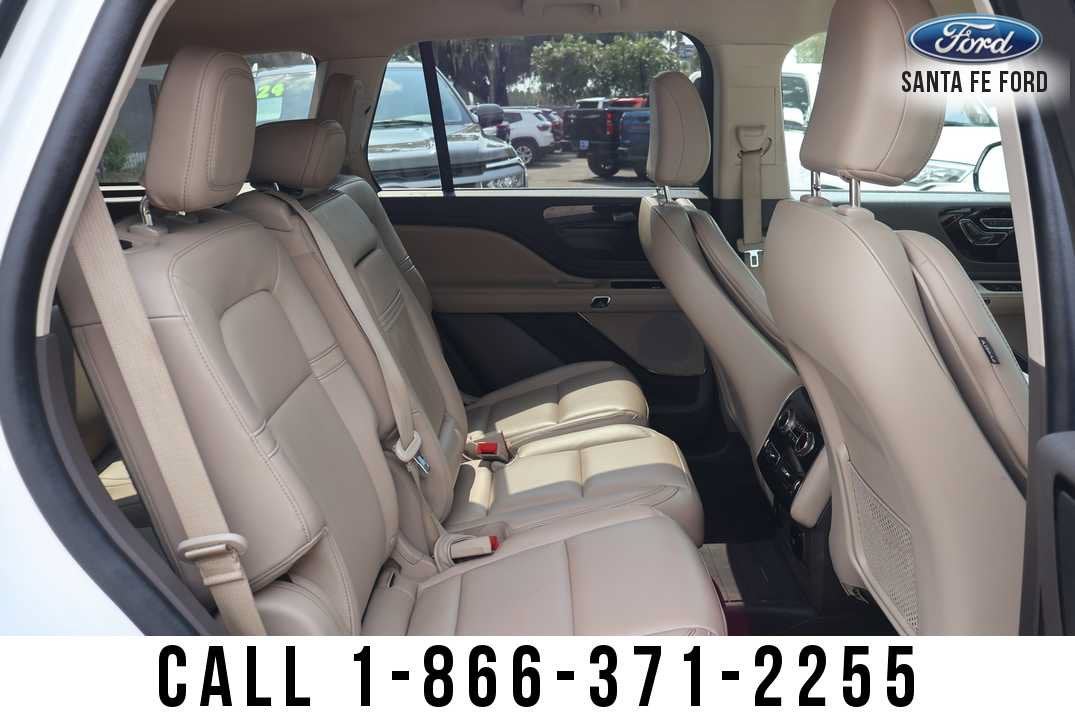 2022 Lincoln Aviator Standard
