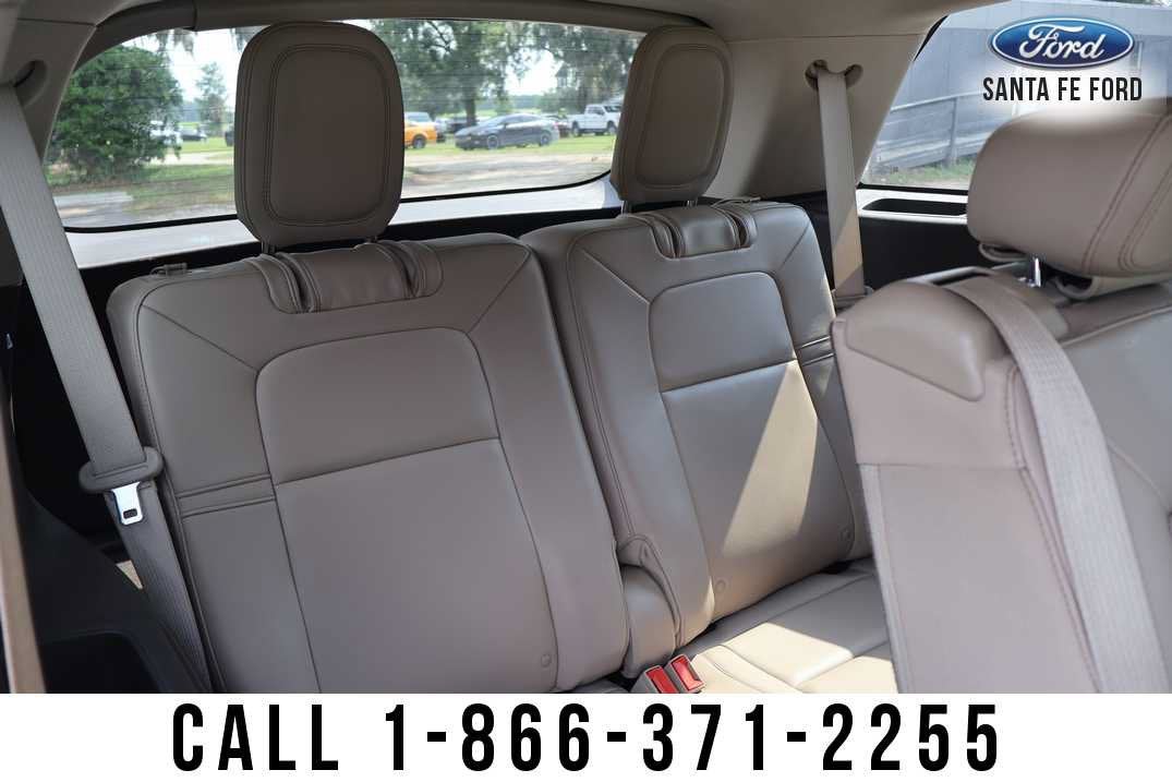 2022 Lincoln Aviator Standard