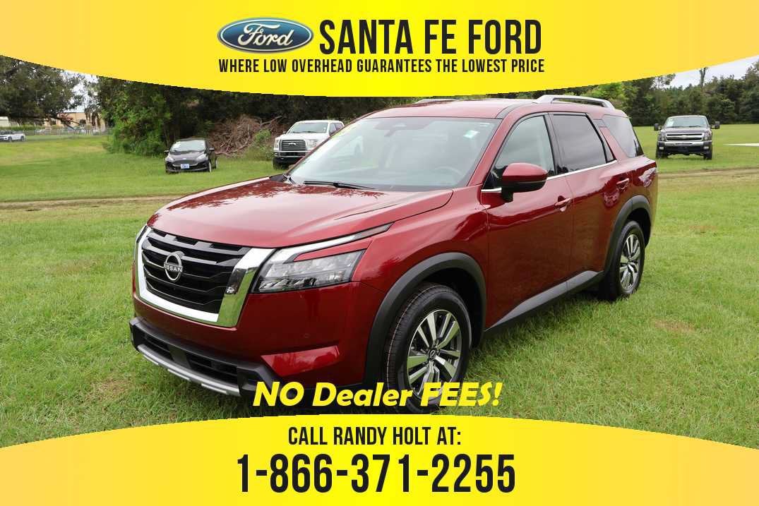 2025 Nissan Pathfinder SL