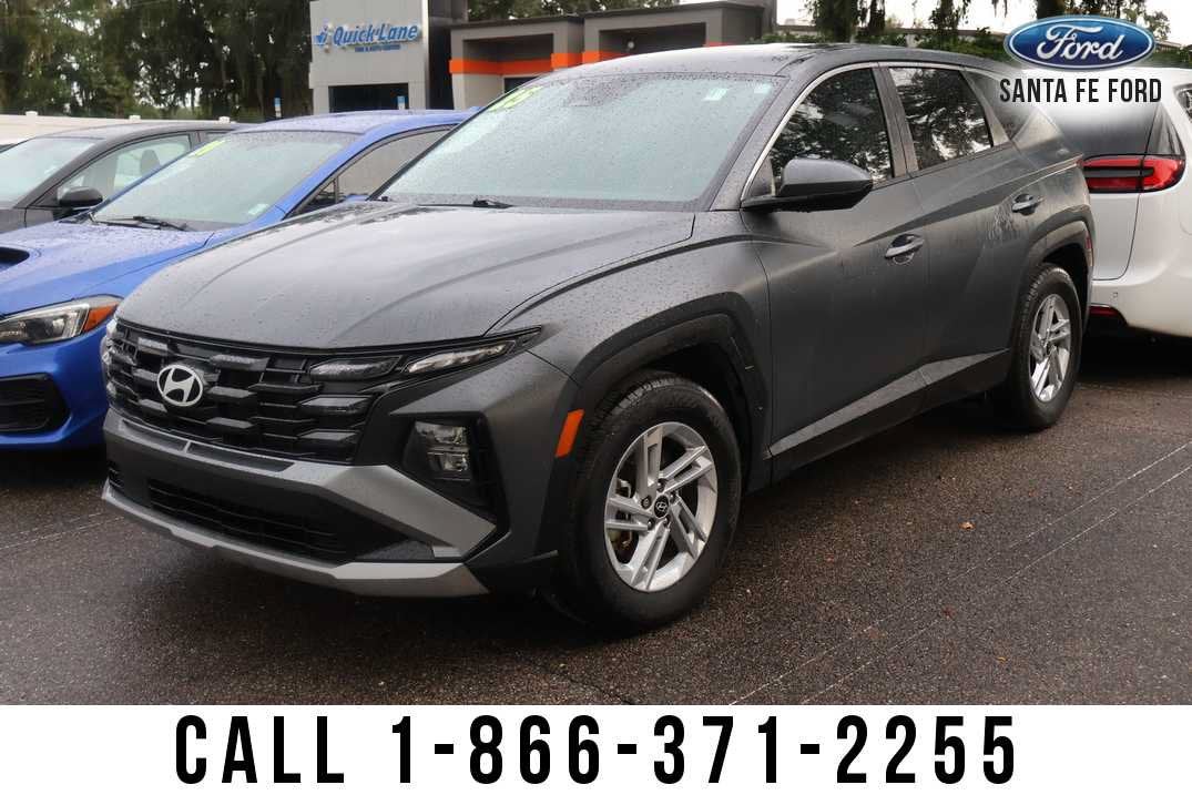 2025 Hyundai Tucson SE