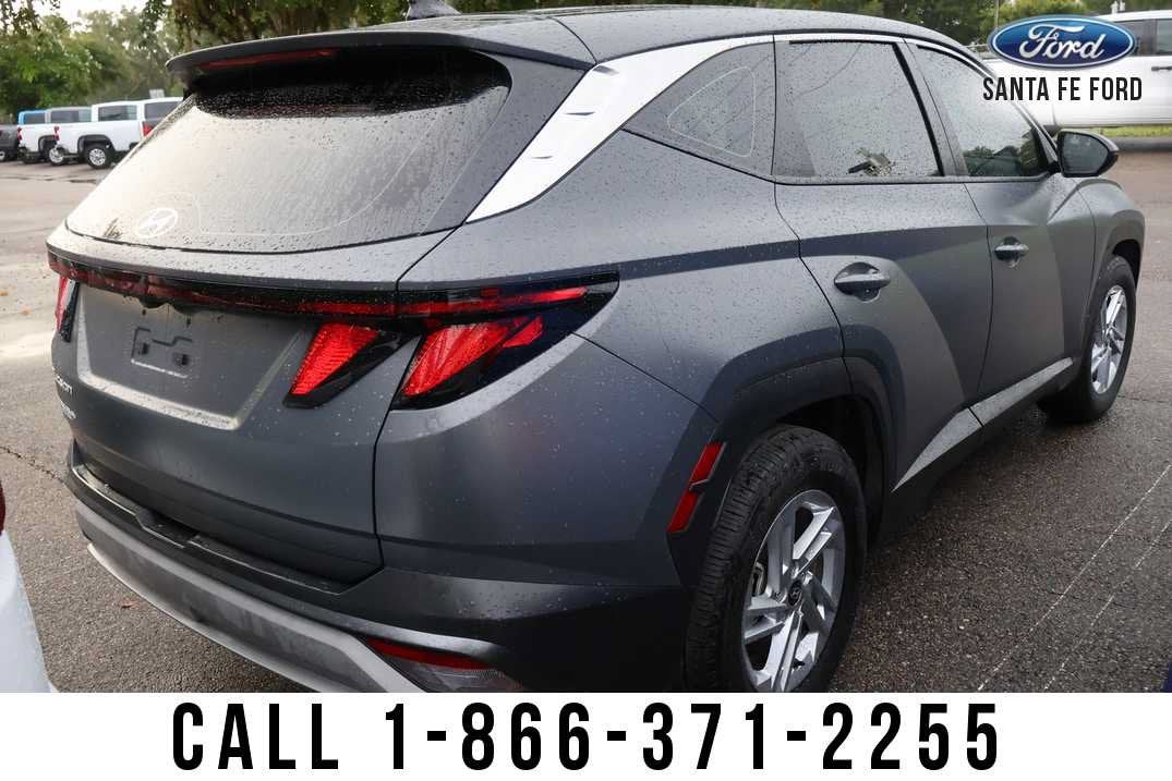 2025 Hyundai Tucson SE