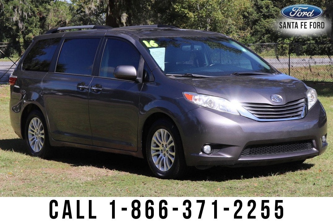 Used 2016 Toyota Sienna XLE with VIN 5TDYK3DC4GS724073 for sale in Alachua, FL