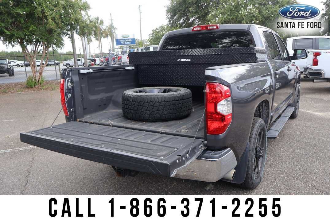 2019 Toyota Tundra 4WD SR5