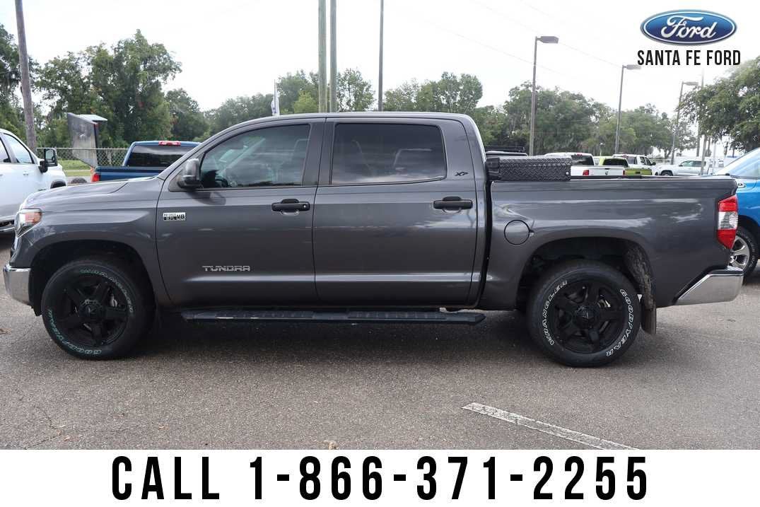 2019 Toyota Tundra 4WD SR5