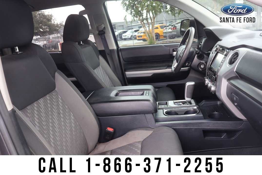 2019 Toyota Tundra 4WD SR5