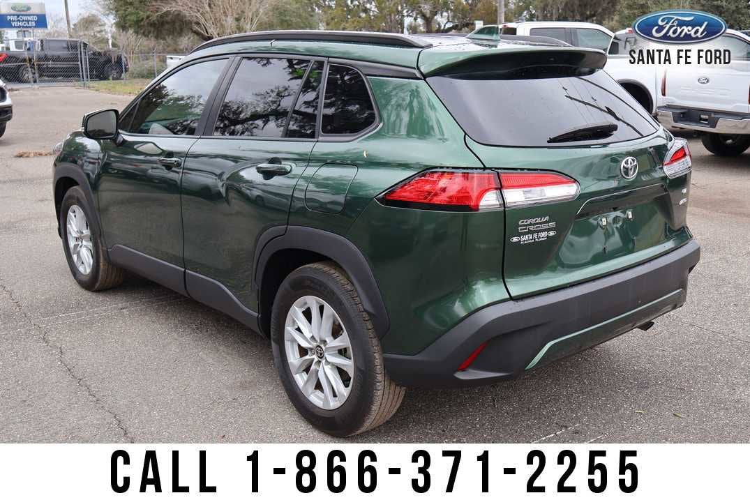 2022 Toyota Corolla Cross LE