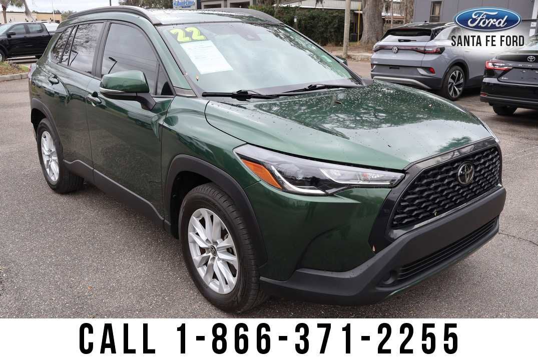 2022 Toyota Corolla Cross LE