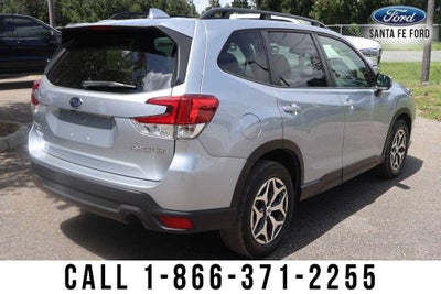 2022 Subaru Forester Premium
