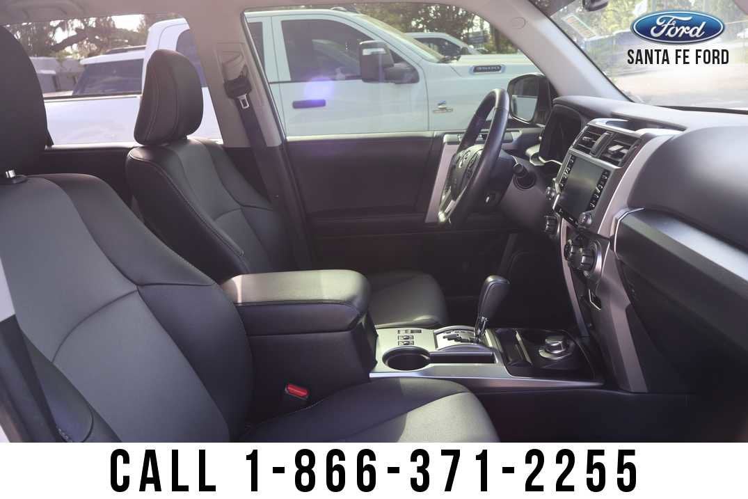 2024 Toyota 4Runner SR5 Premium
